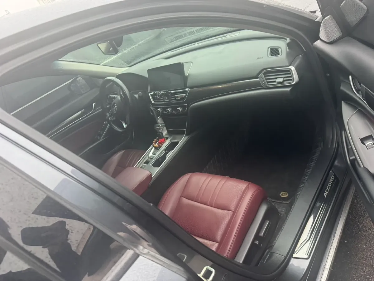 2022 Honda Accord 1.5T 194HP L4 CVT,autocango,china used car exporter,china ev exporter,chinese used car exporter,chinese used ev exporter
