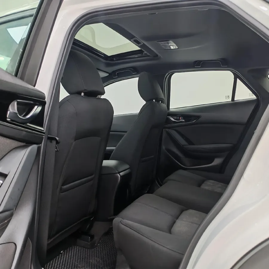 2021 Mazda CX-4 2.0L 158HP L4 6AT,autocango,china used car exporter,china ev exporter,chinese used car exporter,chinese used ev exporter