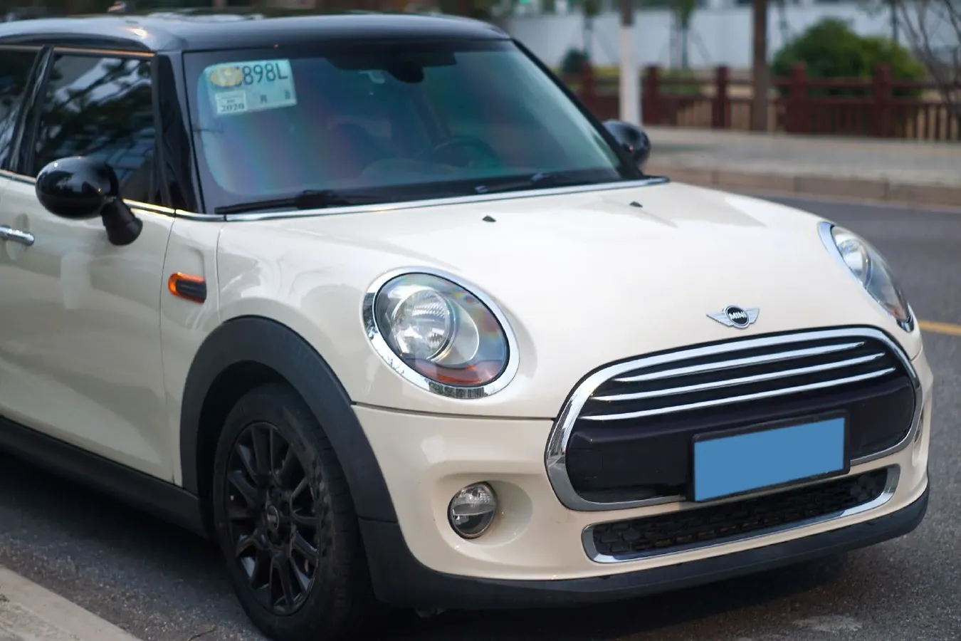 2016 MINI MINI 1.5T 136HP L3 6AT,autocango,china used car exporter,china ev exporter,chinese used car exporter,chinese used ev exporter