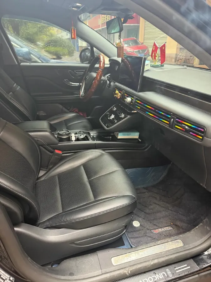 2022 Lincoln Corsair 2.0T 245HP L4 8AT,autocango,china used car exporter,china ev exporter,chinese used car exporter,chinese used ev exporter