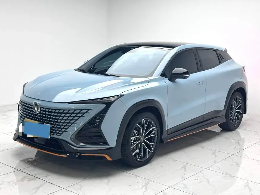2022 ChangAn UNI-T 1.5T 188HP L4 7DCT,autocango,china used car exporter,china ev exporter,chinese used car exporter,chinese used ev exporter