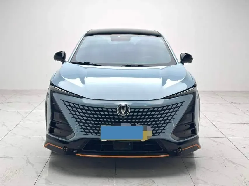 2022 ChangAn UNI-T 1.5T 188HP L4 7DCT,autocango,china used car exporter,china ev exporter,chinese used car exporter,chinese used ev exporter