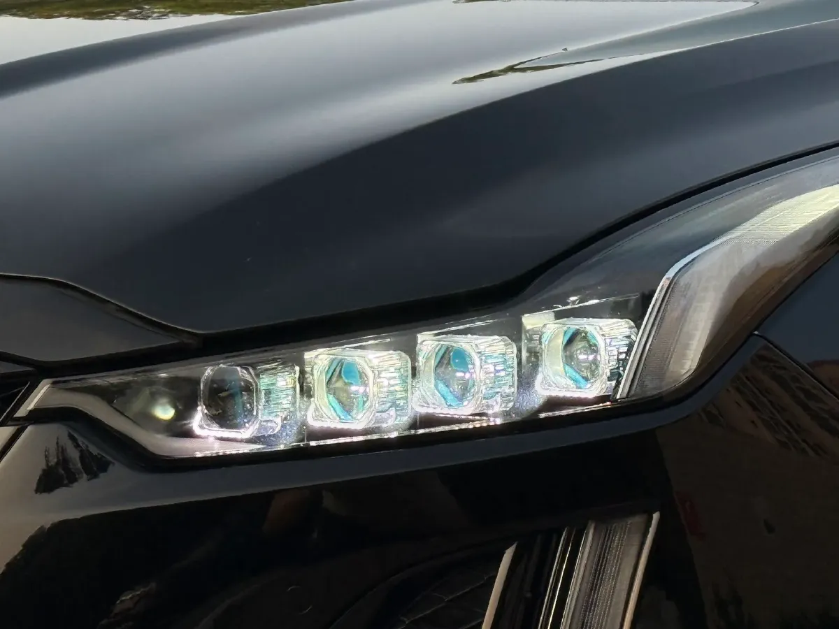 2022 Cadillac CT5 2.0T 237HP L4 10AT,autocango,china used car exporter,china ev exporter,chinese used car exporter,chinese used ev exporter