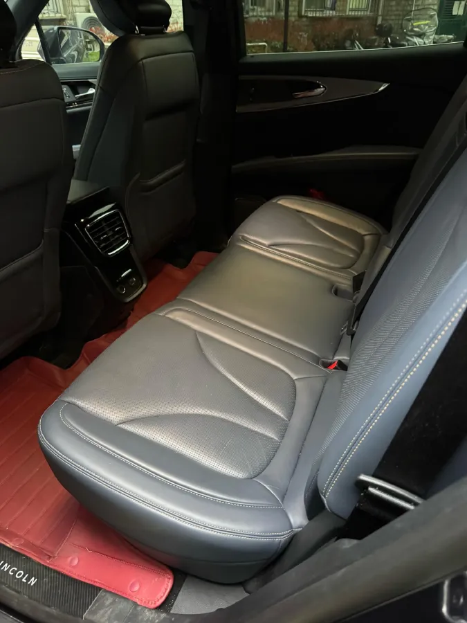 2022 Lincoln Nautilus 2.7T 322HP V6 8AT,autocango,china used car exporter,china ev exporter,chinese used car exporter,chinese used ev exporter