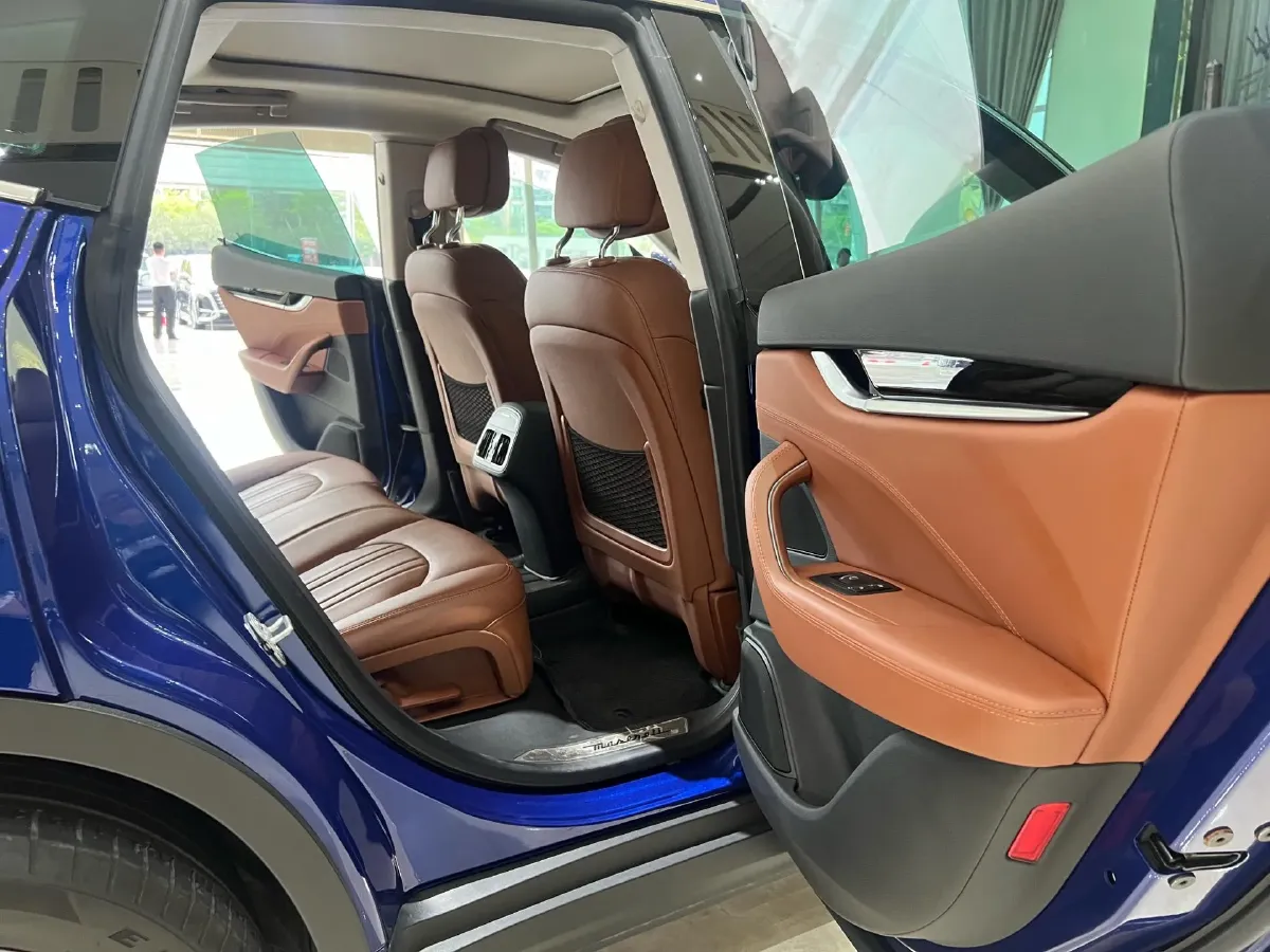 2019 Maserati Levante 3.0T 350HP V6 8AT,autocango,china used car exporter,china ev exporter,chinese used car exporter,chinese used ev exporter