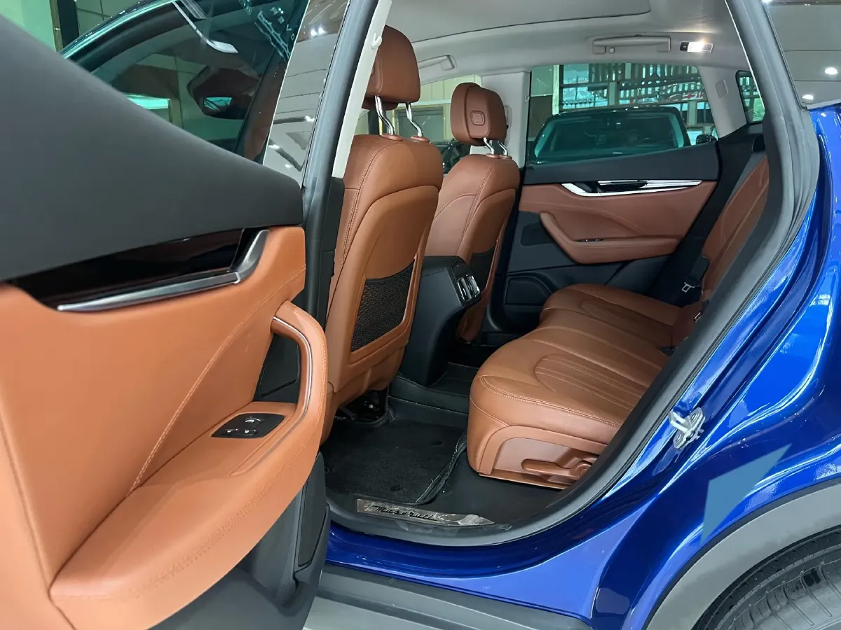 2019 Maserati Levante 3.0T 350HP V6 8AT,autocango,china used car exporter,china ev exporter,chinese used car exporter,chinese used ev exporter