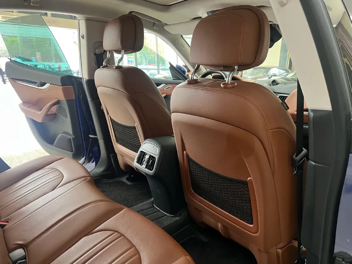 2019 Maserati Levante 3.0T 350HP V6 8AT,autocango,china used car exporter,china ev exporter,chinese used car exporter,chinese used ev exporter