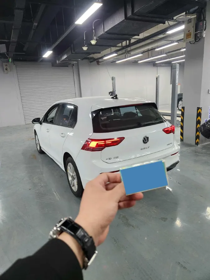 2021 Volkswagen Golf 1.2T 116HP L4 7DCT,autocango,china used car exporter,china ev exporter,chinese used car exporter,chinese used ev exporter