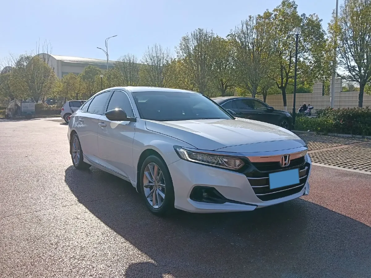 2022 Honda Accord 1.5T 194HP L4 CVT,autocango,china used car exporter,china ev exporter,chinese used car exporter,chinese used ev exporter