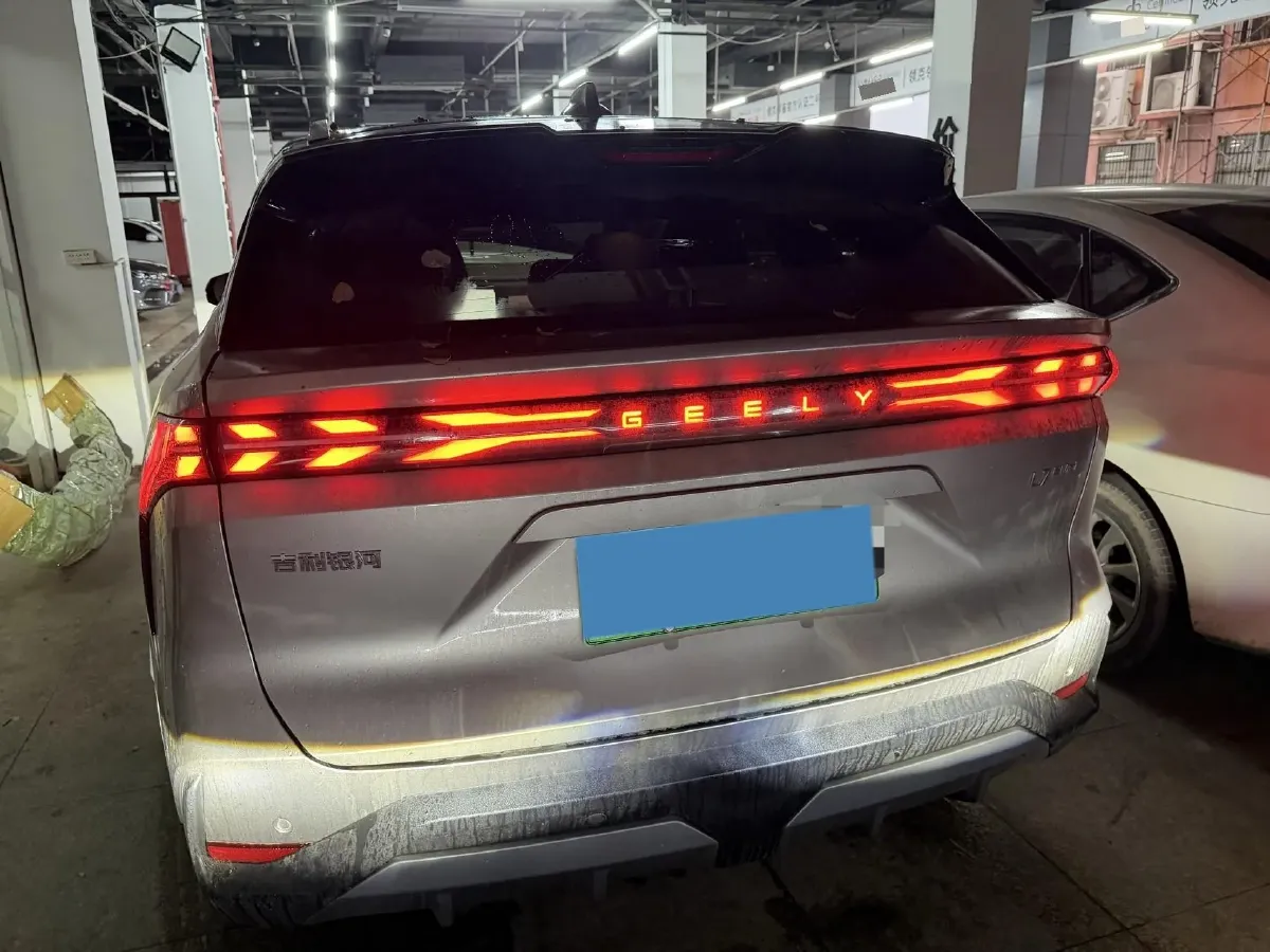 2025 Geely Galaxy L7 1.5L 112HP L4 1DHT PHEV 18.4KWH,autocango,china used car exporter,china ev exporter,chinese used car exporter,chinese used ev exporter