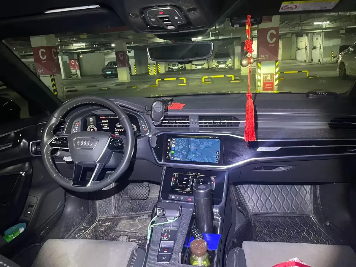 2020 Audi A6L 2.0T 224HP L4 7DCT,autocango,china used car exporter,china ev exporter,chinese used car exporter,chinese used ev exporter