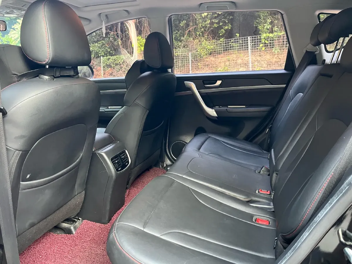 2018 Haval M6 1.5T 150HP L4 7DCT,autocango,china used car exporter,china ev exporter,chinese used car exporter,chinese used ev exporter