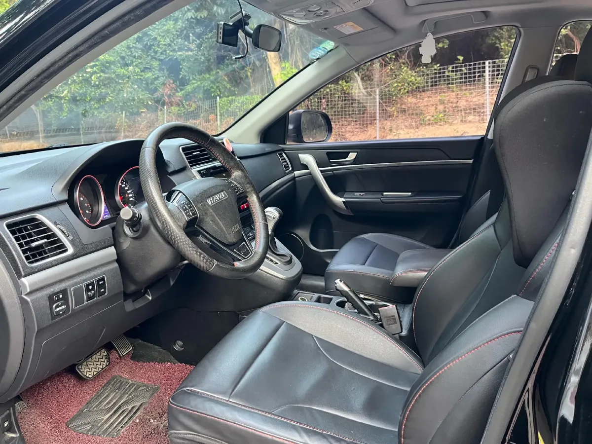 2018 Haval M6 1.5T 150HP L4 7DCT,autocango,china used car exporter,china ev exporter,chinese used car exporter,chinese used ev exporter