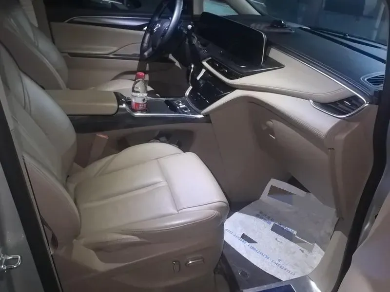 2021 Buick GL8 2.0T 237HP L4 9AT,autocango,china used car exporter,china ev exporter,chinese used car exporter,chinese used ev exporter