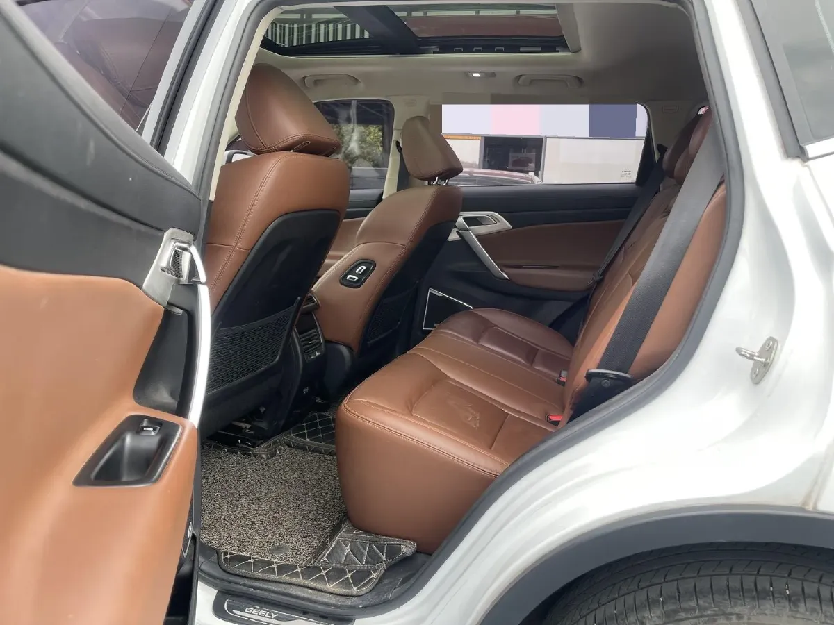 2018 Geely Azkarra 1.8T 184HP L4 6AT,autocango,china used car exporter,china ev exporter,chinese used car exporter,chinese used ev exporter