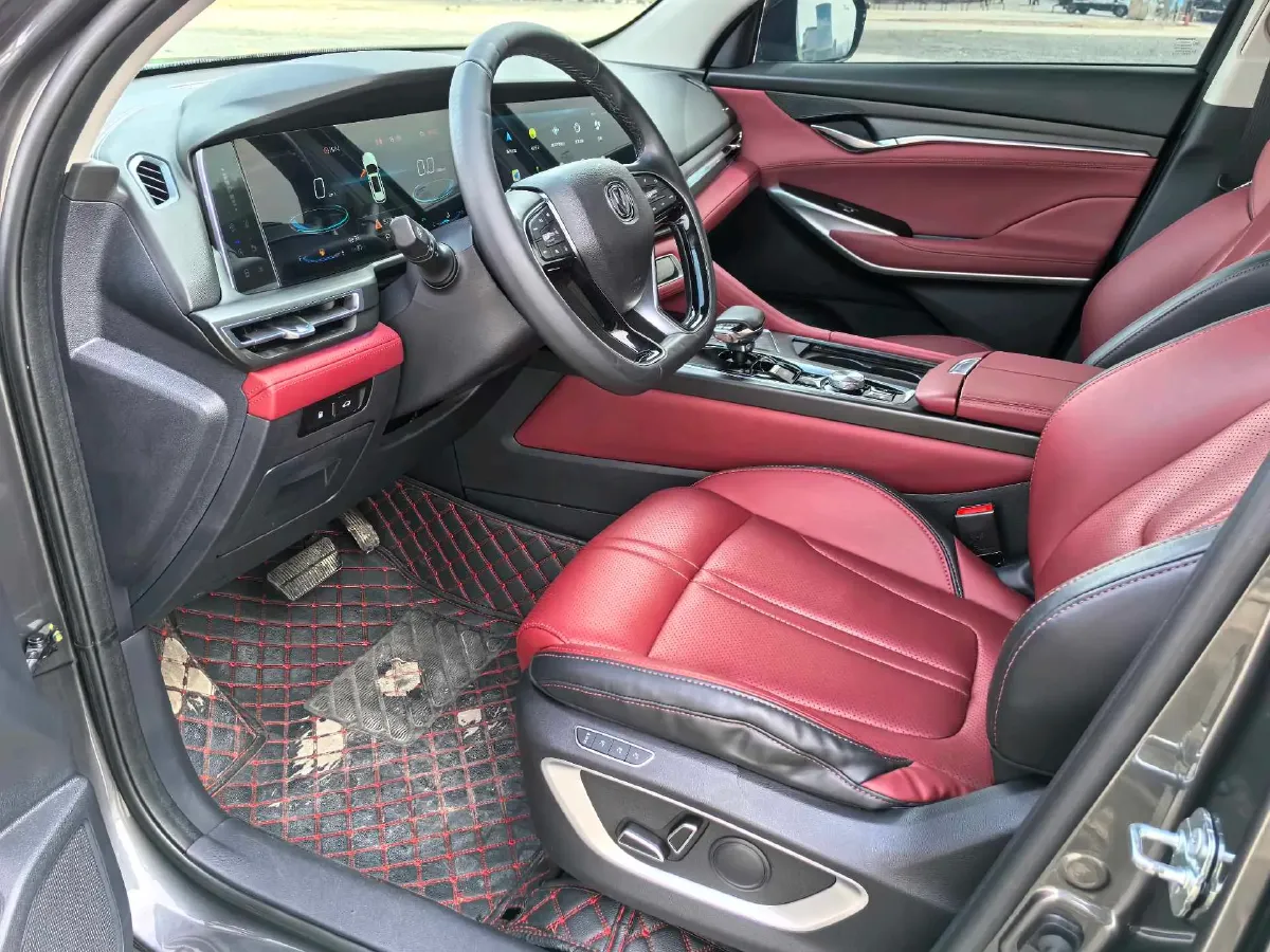 2020 ChangAn CS75 Plus 2.0T 233HP L4 8AT,autocango,china used car exporter,china ev exporter,chinese used car exporter,chinese used ev exporter