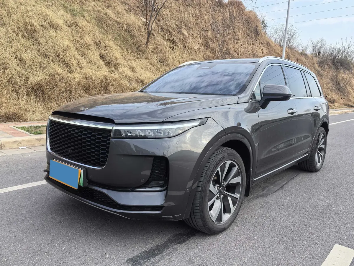 2021 Li ONE Range Extended 131HP REEV 40.5KWH,autocango,china used car exporter,china ev exporter,chinese used car exporter,chinese used ev exporter