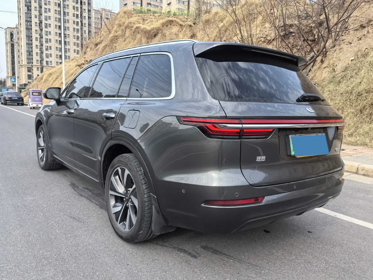2021 Li ONE Range Extended 131HP REEV 40.5KWH,autocango,china used car exporter,china ev exporter,chinese used car exporter,chinese used ev exporter