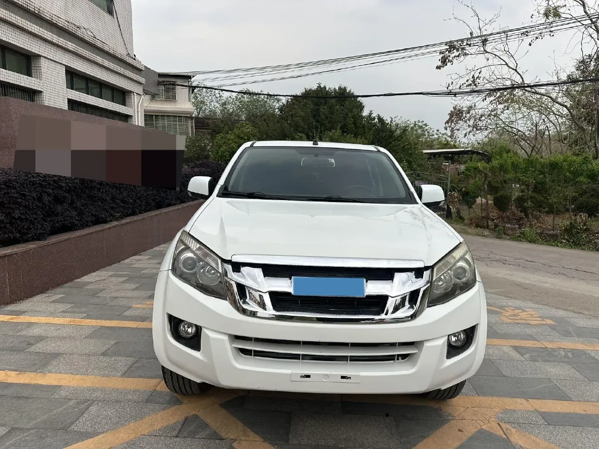2019 Isuzu LingTuo 2.5T 129HP L4 6MT,autocango,china used car exporter,china ev exporter,chinese used car exporter,chinese used ev exporter
