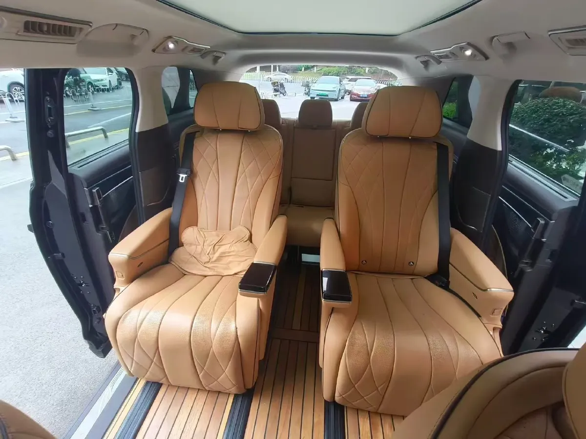 2024 Denza D9 1.5T 139HP L4 E-CVT PHEV 40KWH,autocango,china used car exporter,china ev exporter,chinese used car exporter,chinese used ev exporter