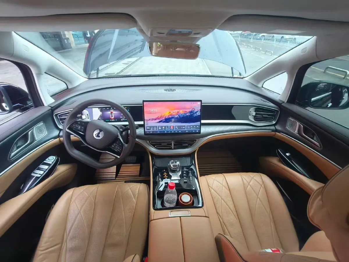 2024 Denza D9 1.5T 139HP L4 E-CVT PHEV 40KWH,autocango,china used car exporter,china ev exporter,chinese used car exporter,chinese used ev exporter