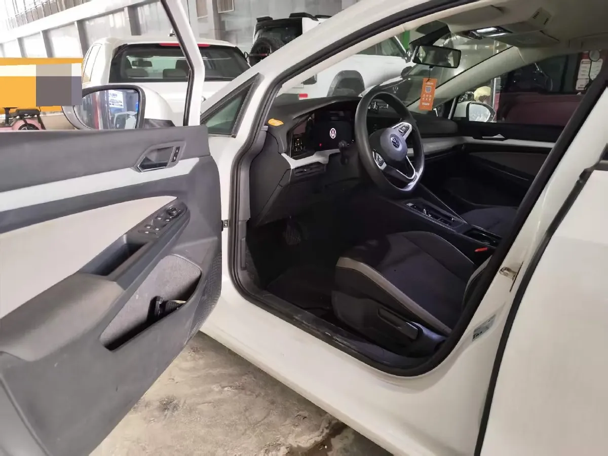 2021 Volkswagen Golf 1.2T 116HP L4 7DCT,autocango,china used car exporter,china ev exporter,chinese used car exporter,chinese used ev exporter