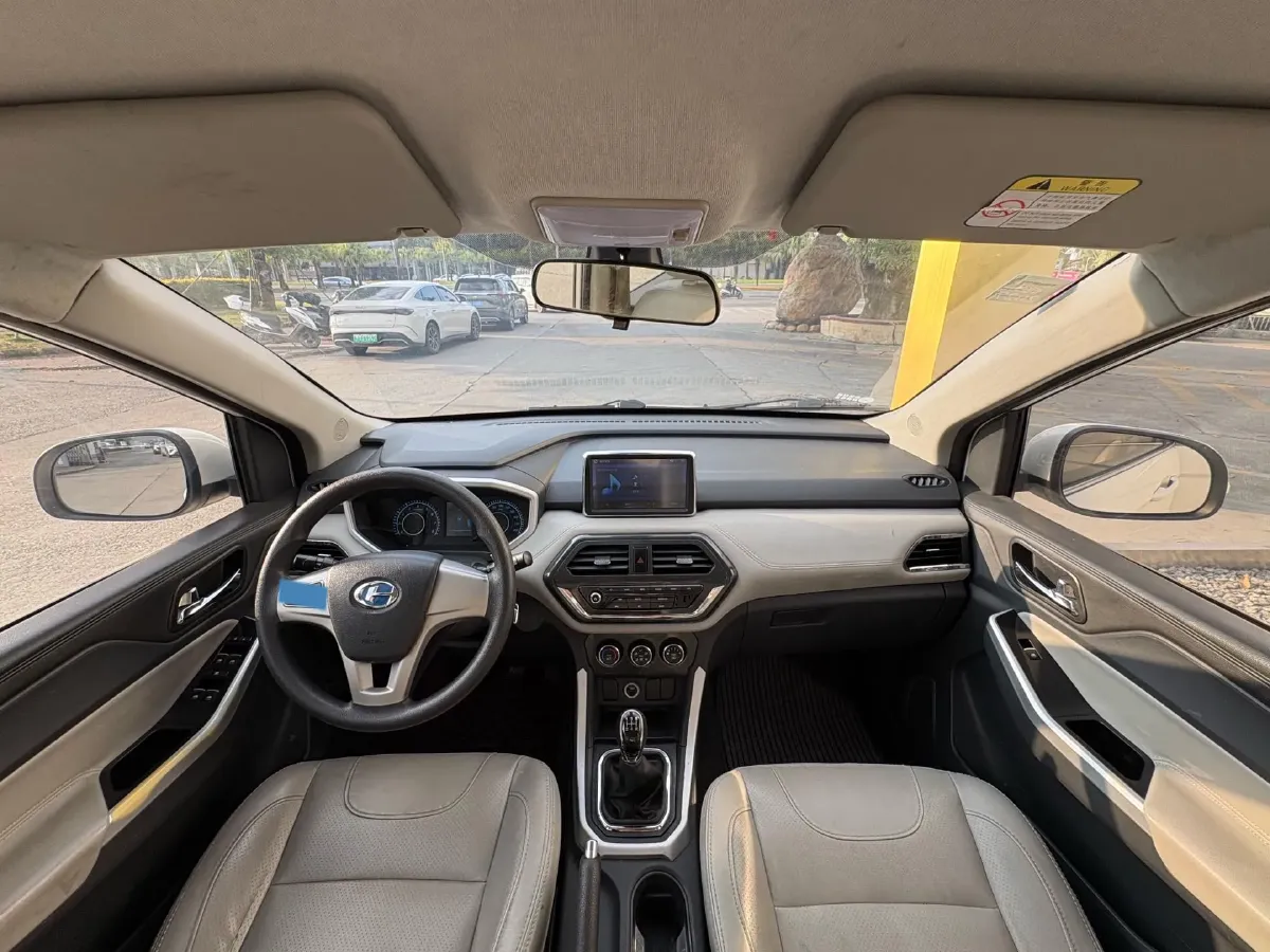 2017 BAIC ChangHe M70 1.5L 113HP L4 5MT,autocango,china used car exporter,china ev exporter,chinese used car exporter,chinese used ev exporter