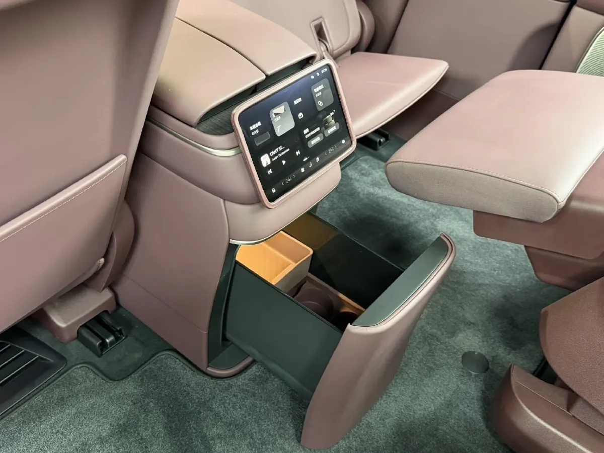 2026 NIO ES8 BEV,autocango,china used car exporter,china ev exporter,chinese used car exporter,chinese used ev exporter