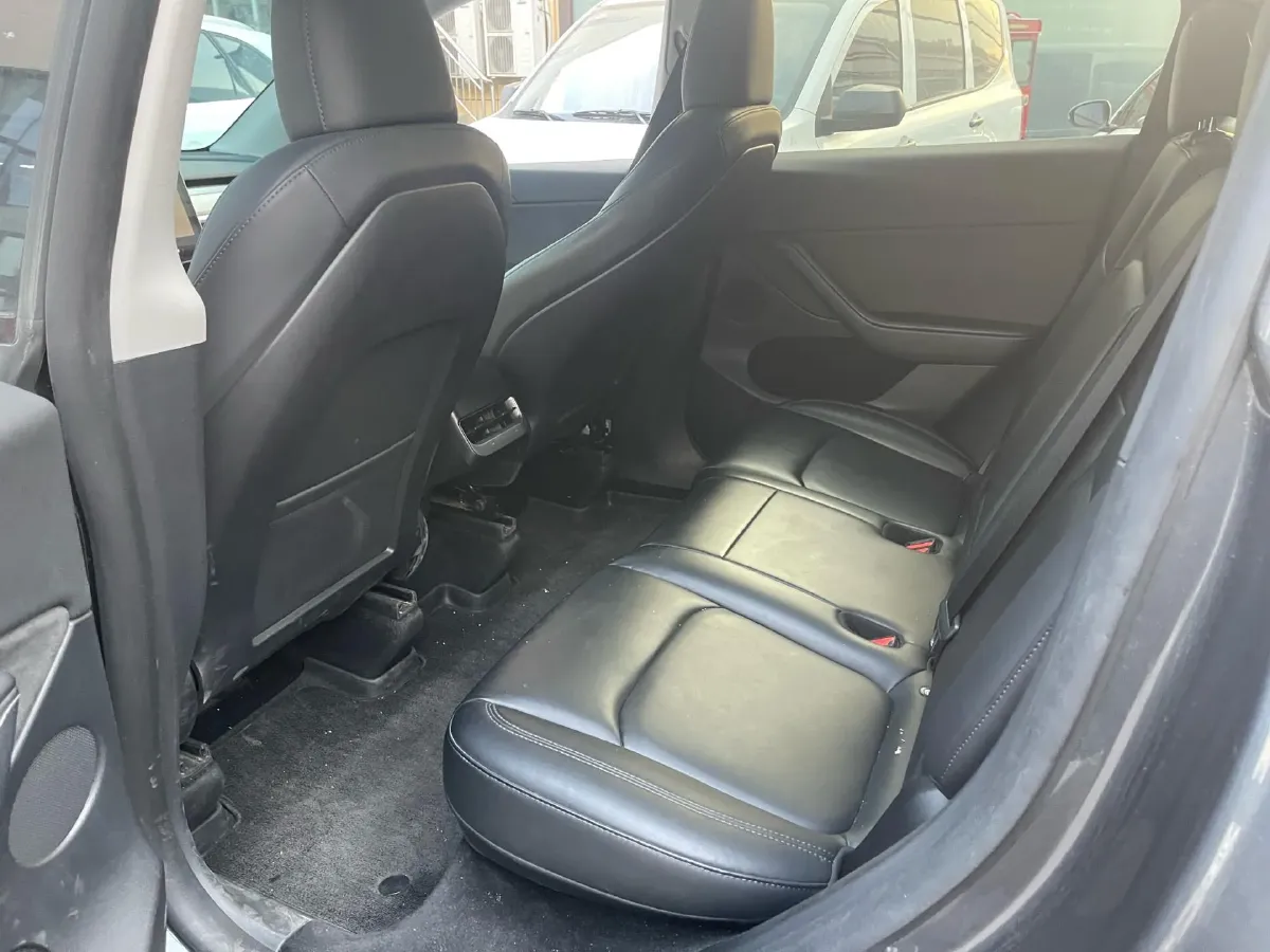 2024 Iveco OuSheng BEV 77.28KWH,autocango,china used car exporter,china ev exporter,chinese used car exporter,chinese used ev exporter