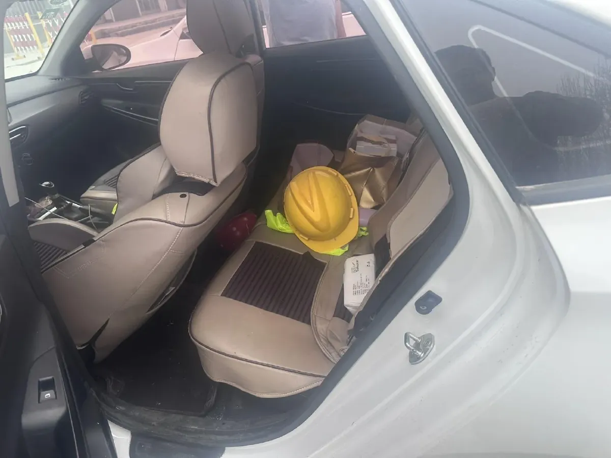 2017 Hyundai Celesta 1.6L 123HP L4 6AT,autocango,china used car exporter,china ev exporter,chinese used car exporter,chinese used ev exporter