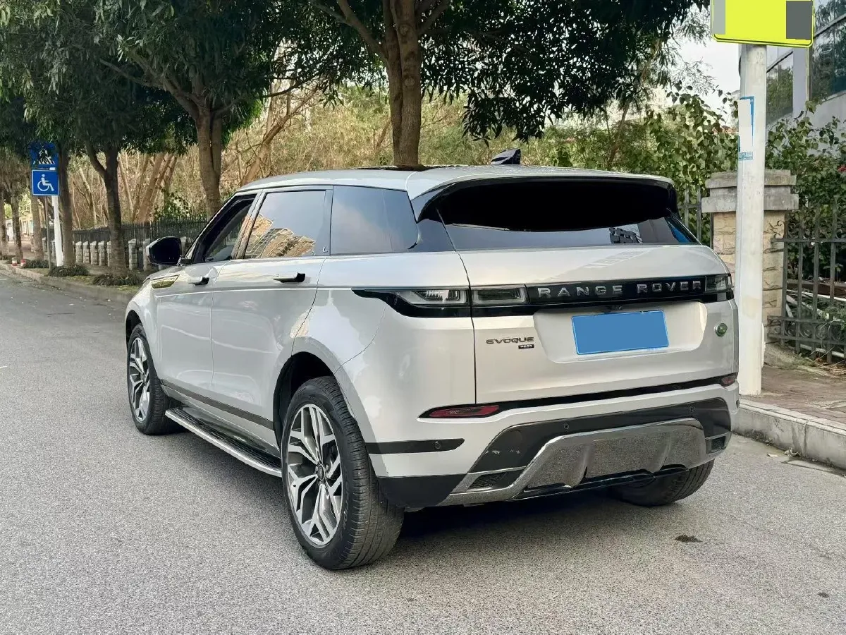 2022 Land Rover Range Rover Evoque 2.0T 249HP L4 9AT,autocango,china used car exporter,china ev exporter,chinese used car exporter,chinese used ev exporter