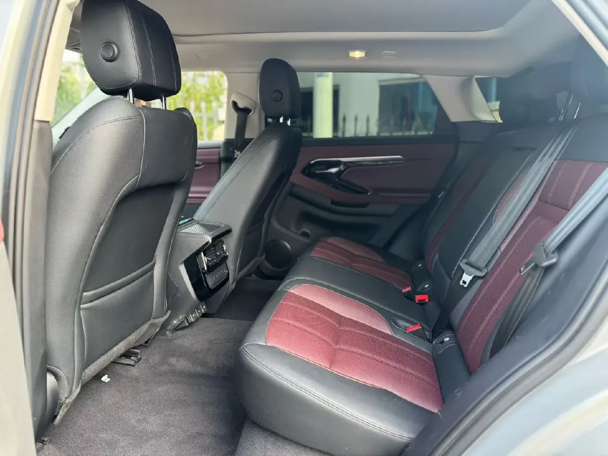 2022 Land Rover Range Rover Evoque 2.0T 249HP L4 9AT,autocango,china used car exporter,china ev exporter,chinese used car exporter,chinese used ev exporter