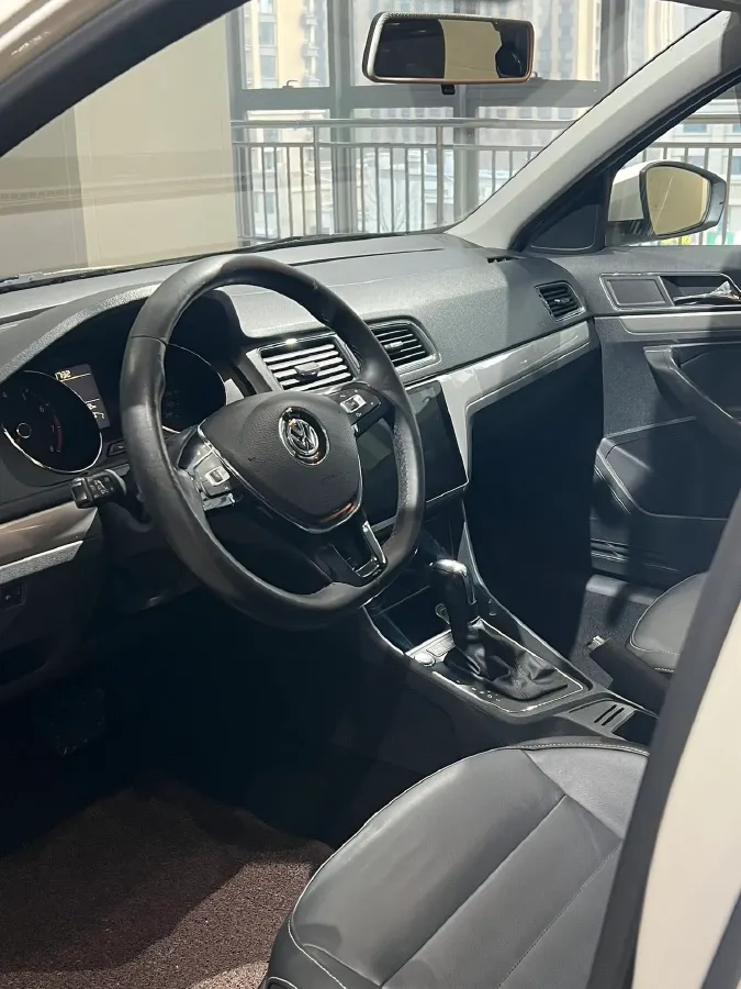 2018 Volkswagen Lavida 1.5L 112HP L4 6AT,autocango,china used car exporter,china ev exporter,chinese used car exporter,chinese used ev exporter