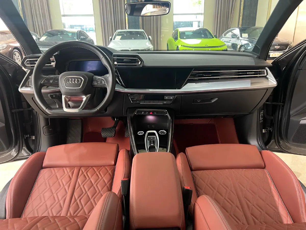 2025 Audi A3 1.5T 160HP L4 7DCT,autocango,china used car exporter,china ev exporter,chinese used car exporter,chinese used ev exporter