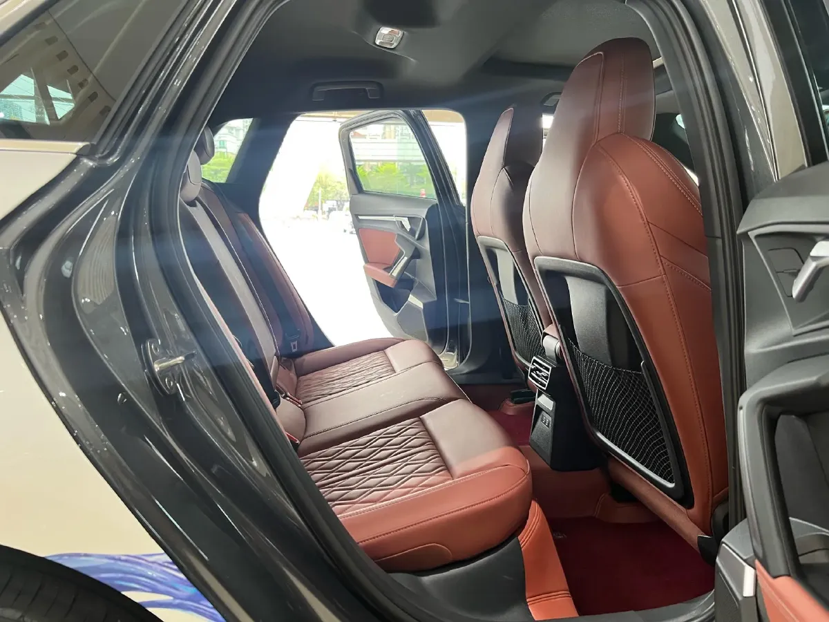 2025 Audi A3 1.5T 160HP L4 7DCT,autocango,china used car exporter,china ev exporter,chinese used car exporter,chinese used ev exporter