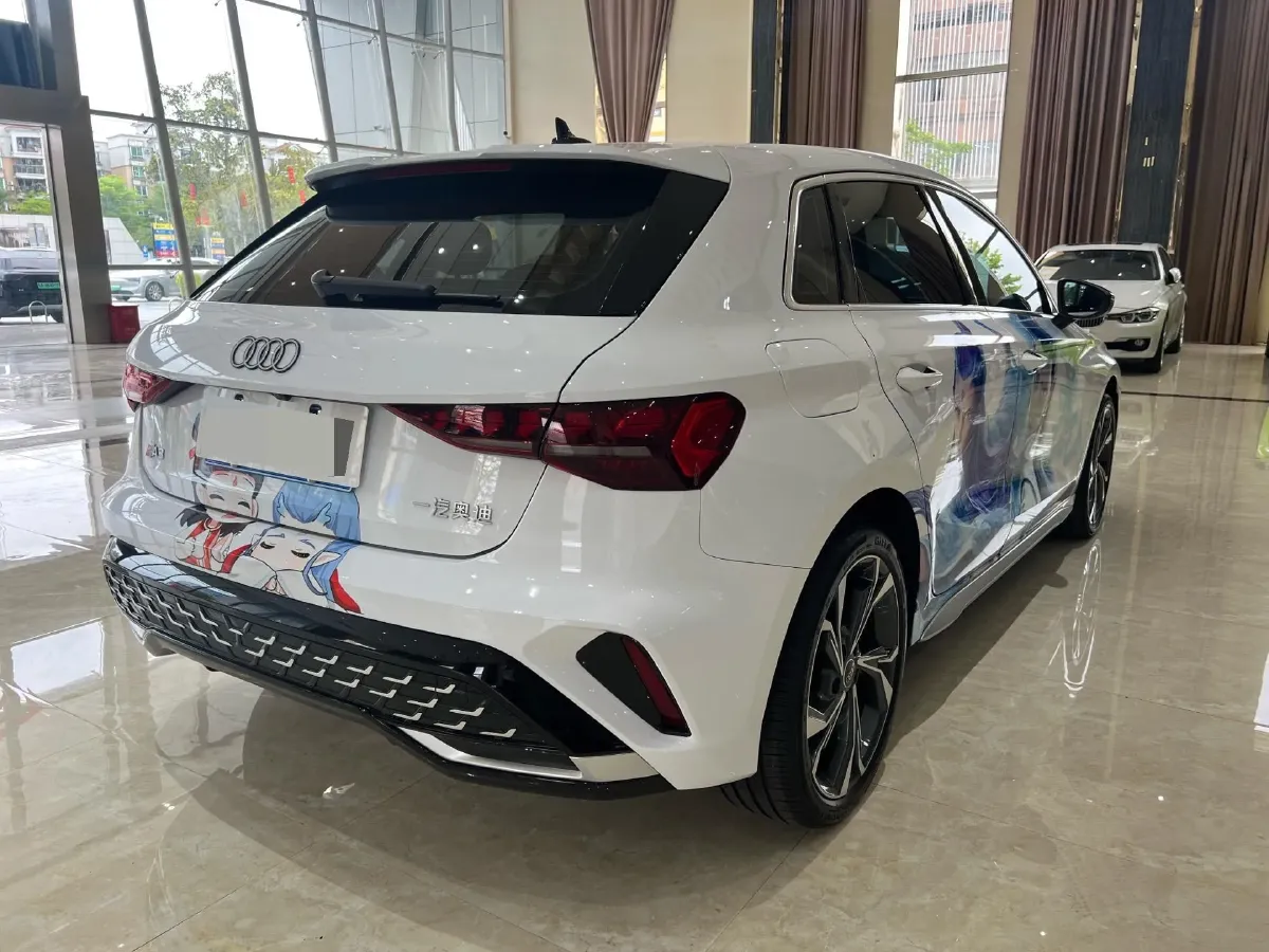 2025 Audi A3 1.5T 160HP L4 7DCT,autocango,china used car exporter,china ev exporter,chinese used car exporter,chinese used ev exporter