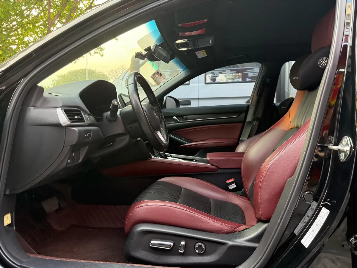 2022 Honda Inspire 1.5T 194HP L4 CVT,autocango,china used car exporter,china ev exporter,chinese used car exporter,chinese used ev exporter