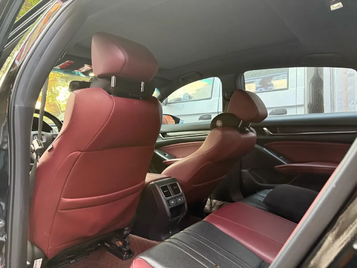 2022 Honda Inspire 1.5T 194HP L4 CVT,autocango,china used car exporter,china ev exporter,chinese used car exporter,chinese used ev exporter