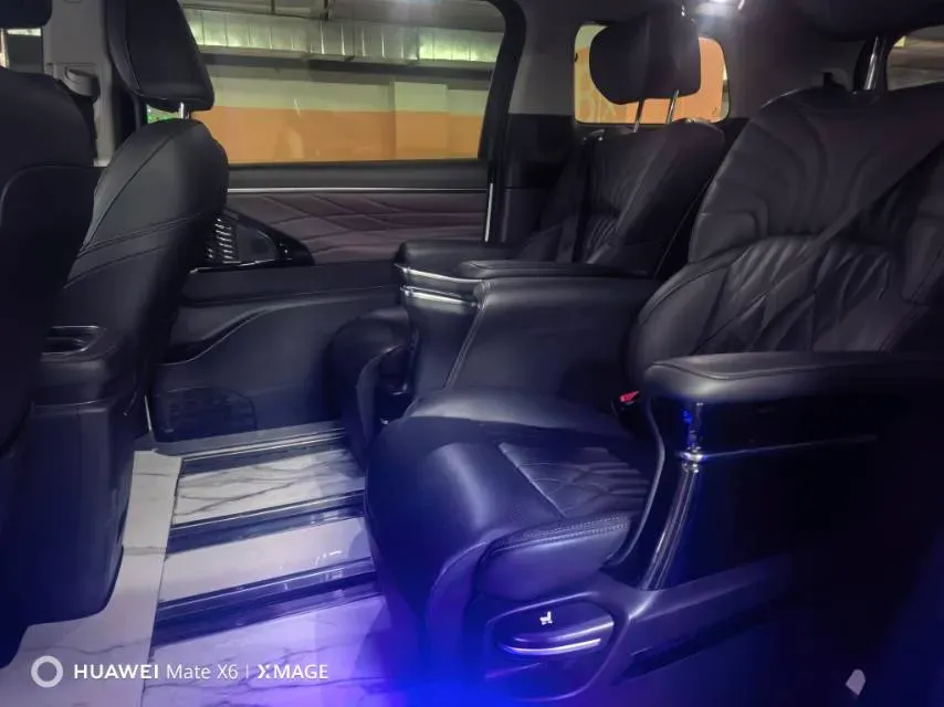 2023 GAC Trumpchi M8 2.0T 252HP L4 8AT,autocango,china used car exporter,china ev exporter,chinese used car exporter,chinese used ev exporter