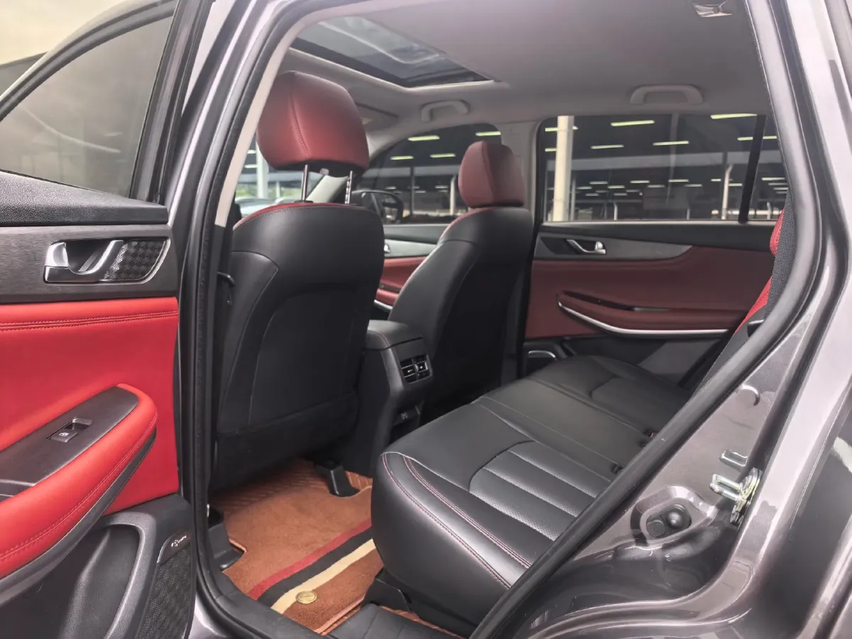 2023 ChangAn CS75 1.5T 188HP L4 7DCT,autocango,china used car exporter,china ev exporter,chinese used car exporter,chinese used ev exporter