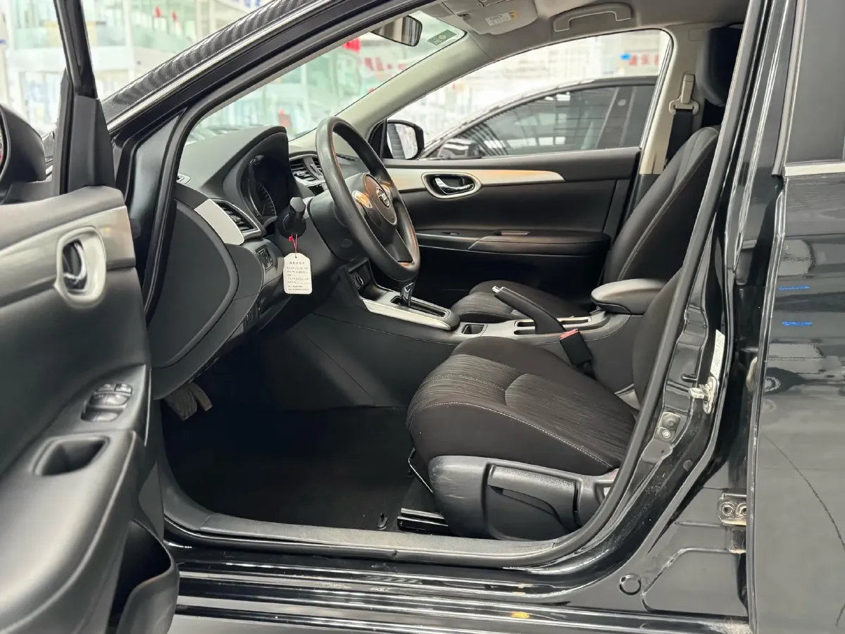2019 Nissan Sylphy 1.6L 126HP L4 5MT,autocango,china used car exporter,china ev exporter,chinese used car exporter,chinese used ev exporter