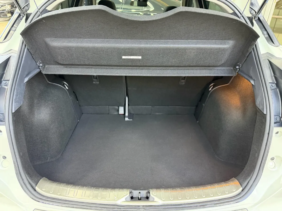 2022 Nissan Kicks 1.5L 122HP L4 CVT,autocango,china used car exporter,china ev exporter,chinese used car exporter,chinese used ev exporter