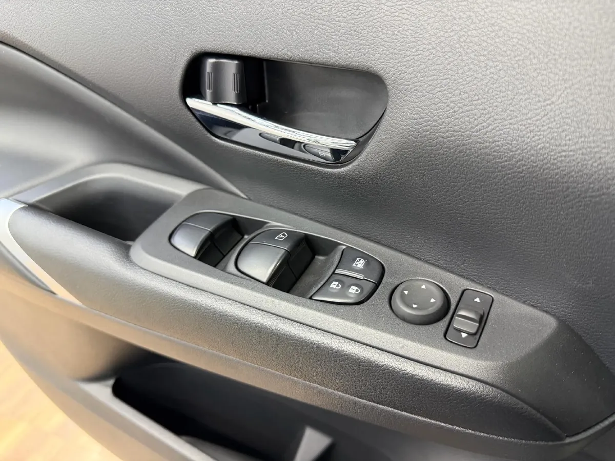 2022 Nissan Kicks 1.5L 122HP L4 CVT,autocango,china used car exporter,china ev exporter,chinese used car exporter,chinese used ev exporter