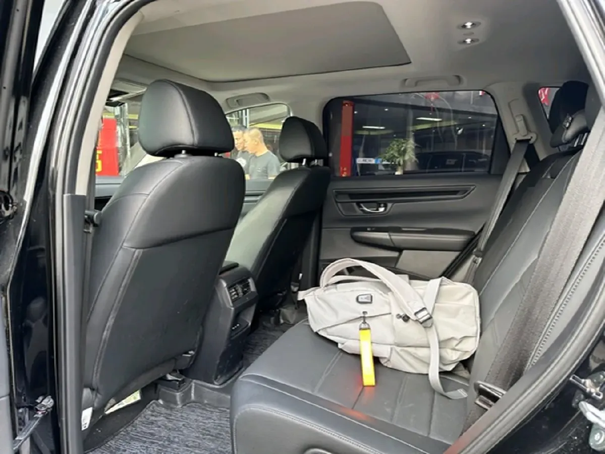 2024 Honda CR-V 1.5T 193HP L4 CVT,autocango,china used car exporter,china ev exporter,chinese used car exporter,chinese used ev exporter