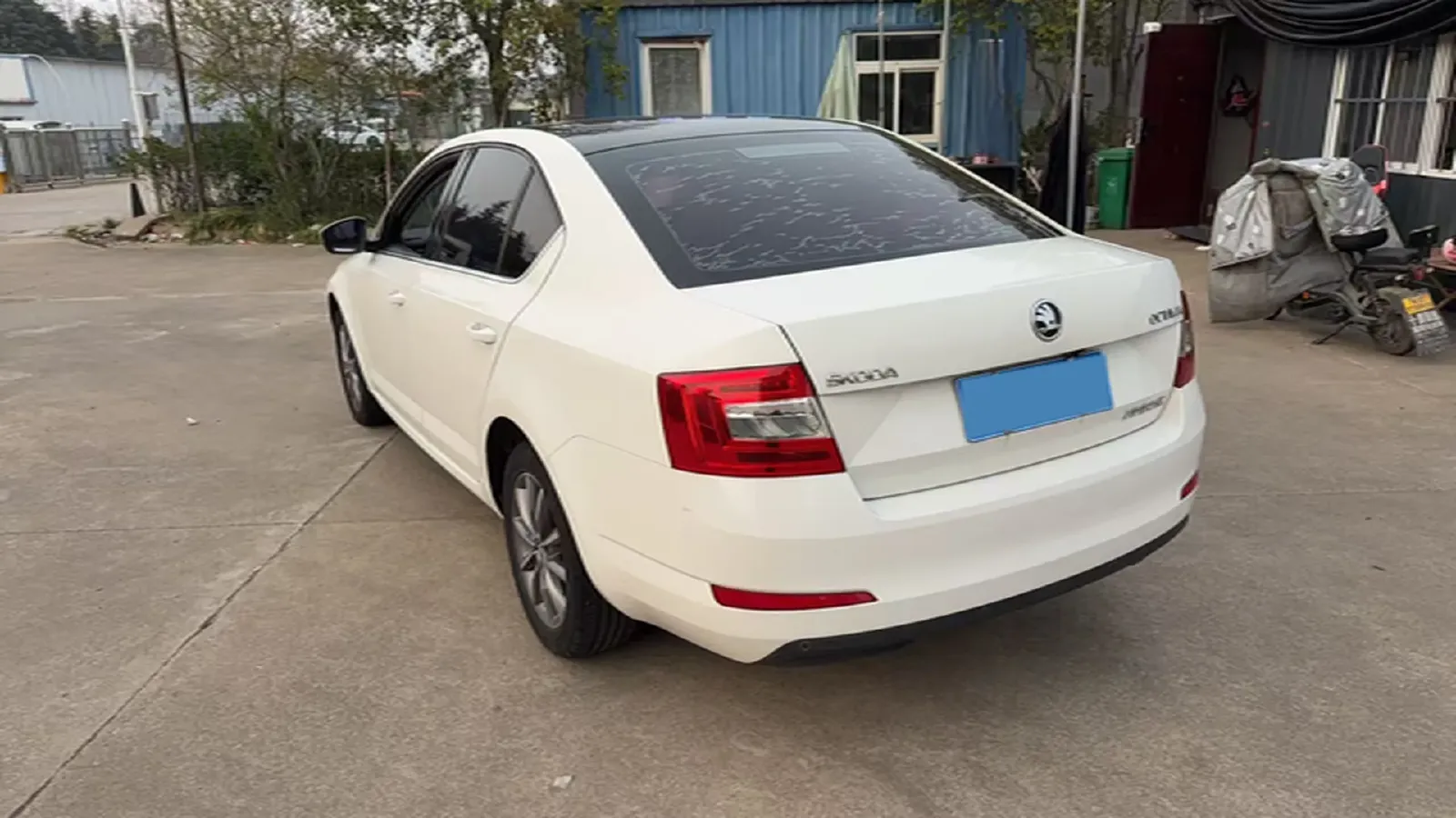 2017 Skoda Octavia 1.6L 110HP L4 6AT,autocango,china used car exporter,china ev exporter,chinese used car exporter,chinese used ev exporter