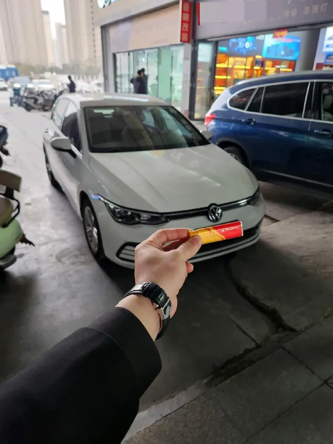 2021 Volkswagen Golf 1.2T 116HP L4 7DCT,autocango,china used car exporter,china ev exporter,chinese used car exporter,chinese used ev exporter