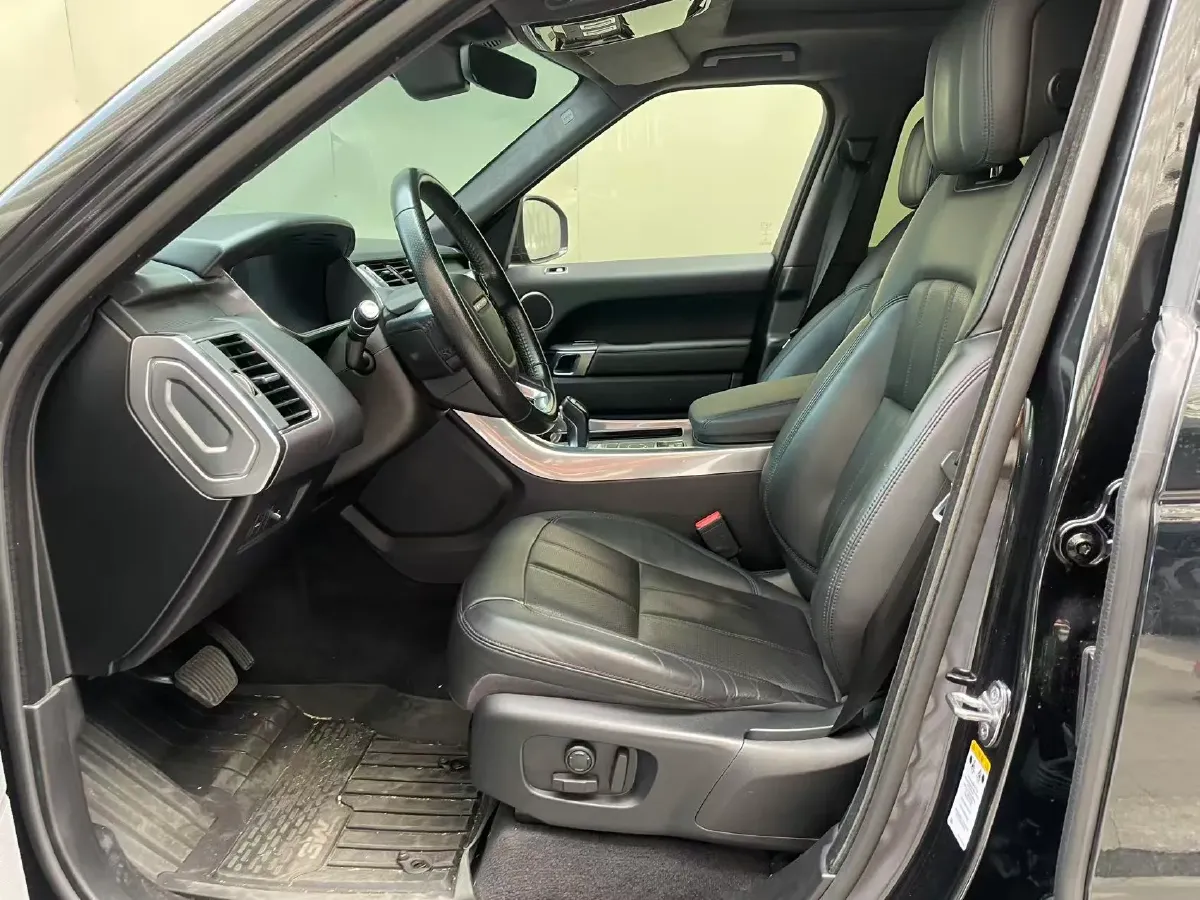 2019 Land Rover Range Rover Sport 3.0T 340HP V6 8AT,autocango,china used car exporter,china ev exporter,chinese used car exporter,chinese used ev exporter