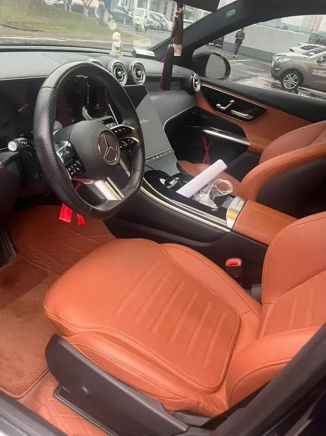 2023 Mercedes-Benz GLC Class 2.0T 204HP L4 9AT,autocango,china used car exporter,china ev exporter,chinese used car exporter,chinese used ev exporter