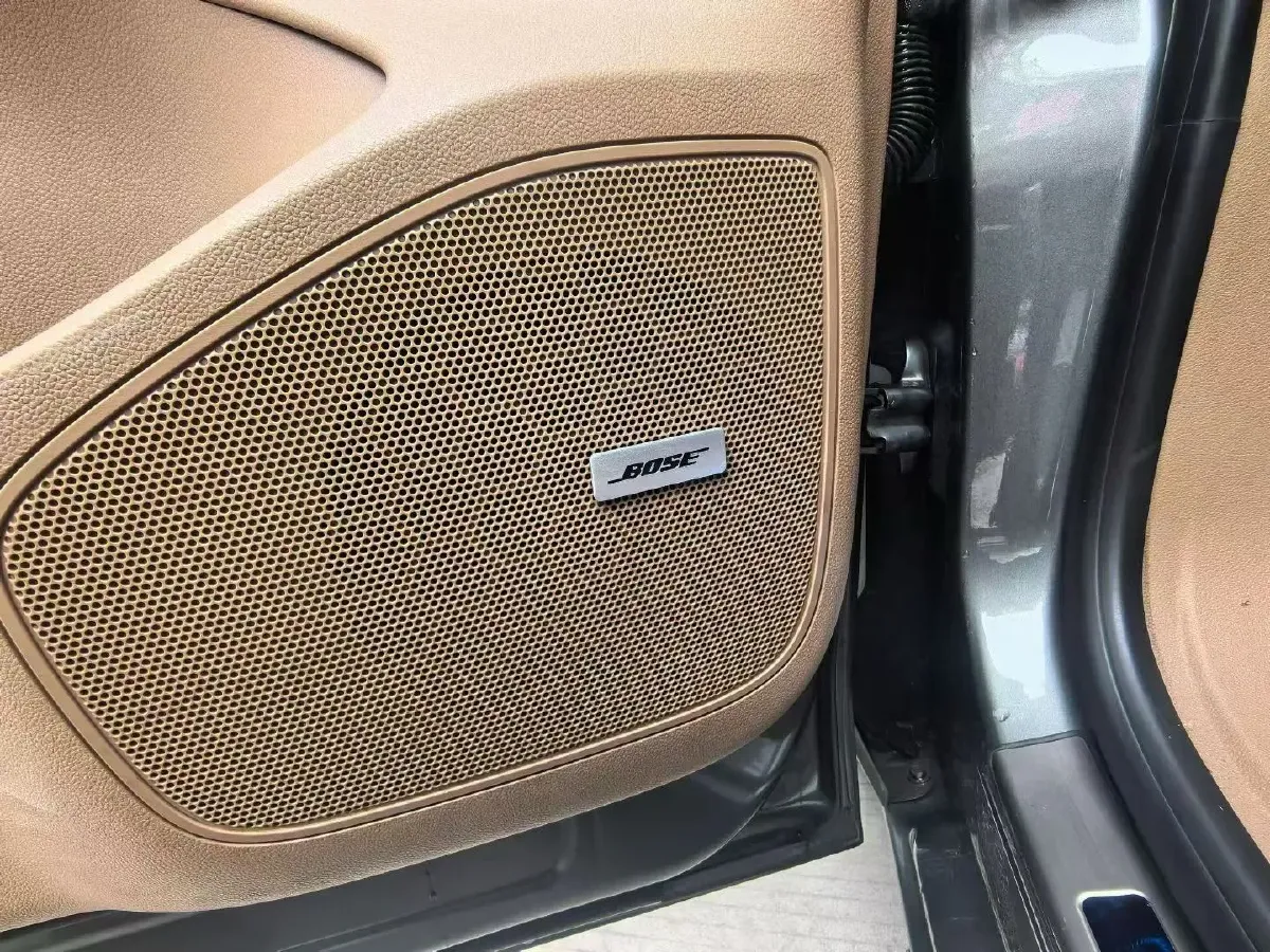 2018 Buick GL8 2.0T 260HP L4 6AT,autocango,china used car exporter,china ev exporter,chinese used car exporter,chinese used ev exporter