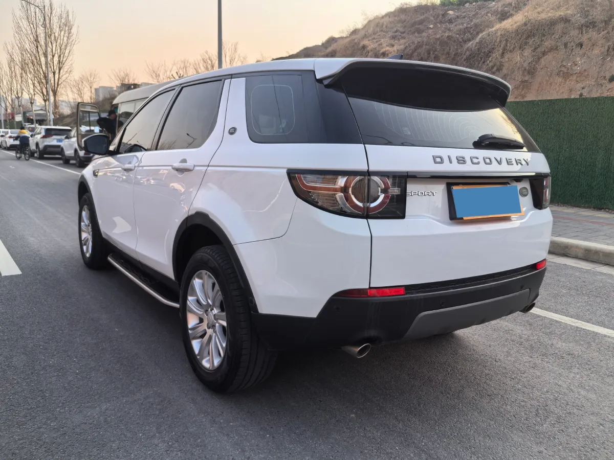 2019 Land Rover Discovery Sport 2.0T 241HP L4 9AT,autocango,china used car exporter,china ev exporter,chinese used car exporter,chinese used ev exporter